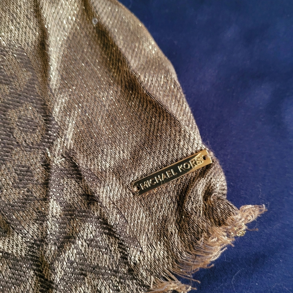 Scarf in Shades of Gold, Michael Kors